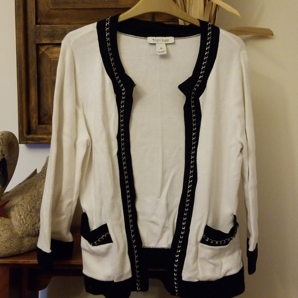 🌹🛍WHBM classy cardigan✔ - Picture 4 of 5